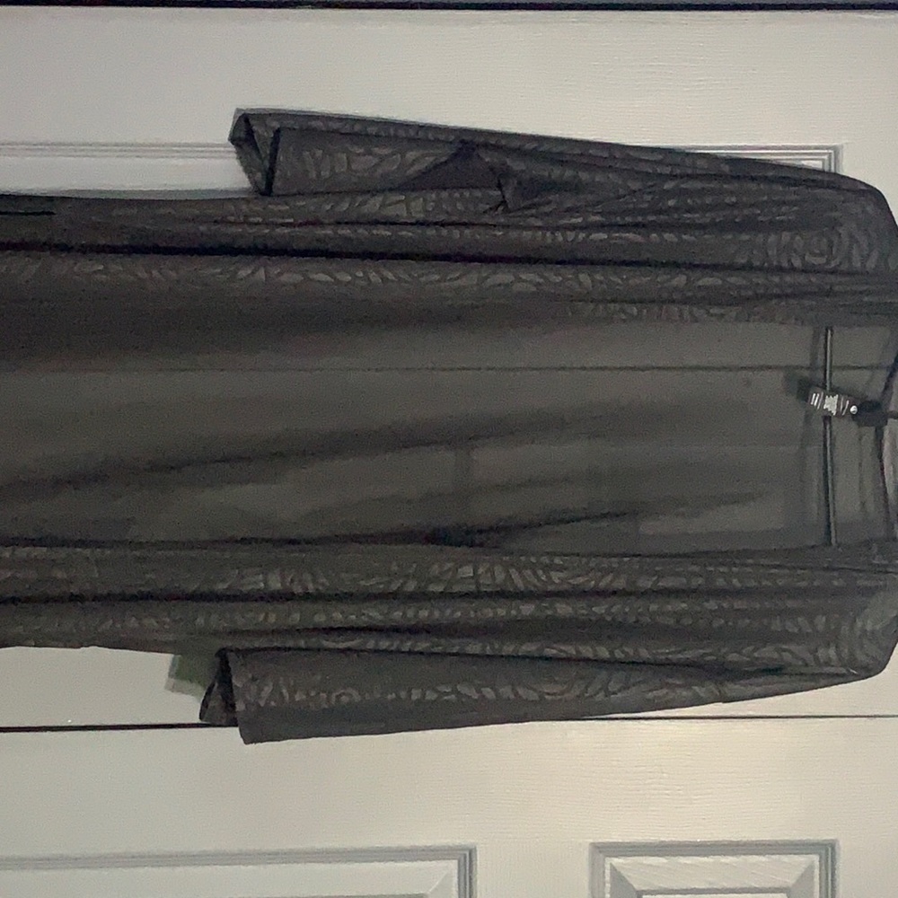 SALE: BUNDLE 2+ A&D Agnes and Dora. Full Length Lightweight Duster. Size:M B23